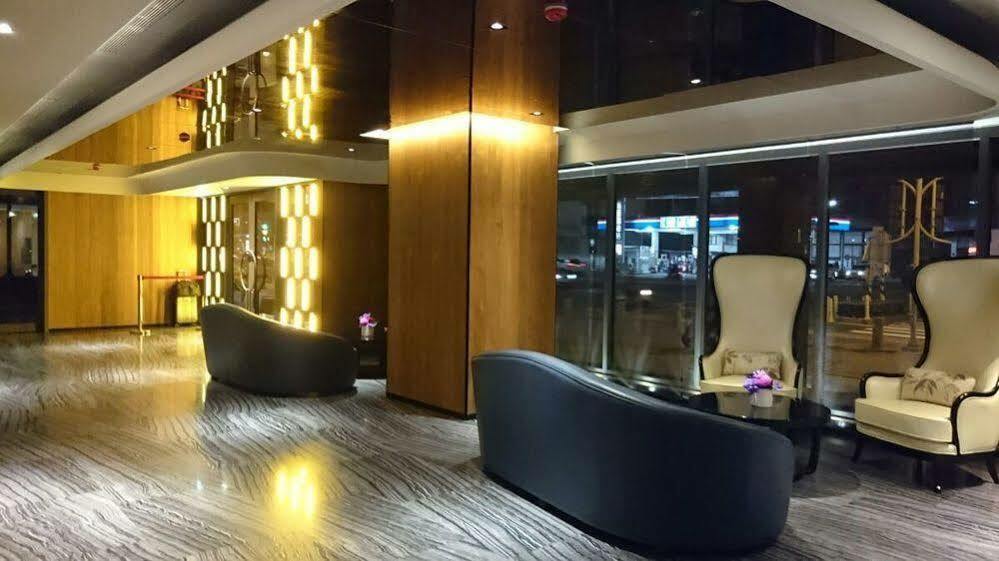 Hotel Midtown Richardson - Kaohsiung Bo'Ai Exterior foto